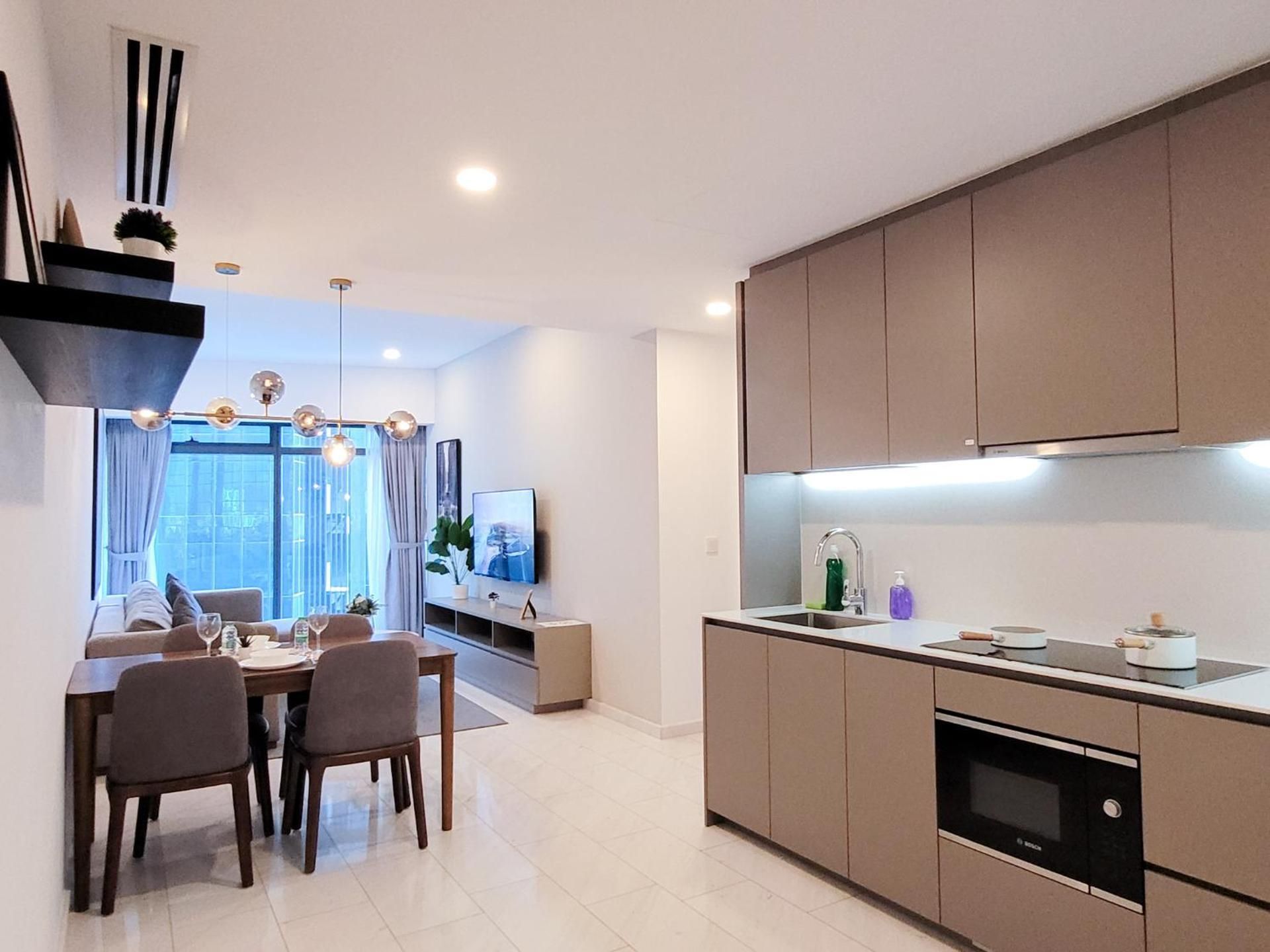 Deluxe King Suite