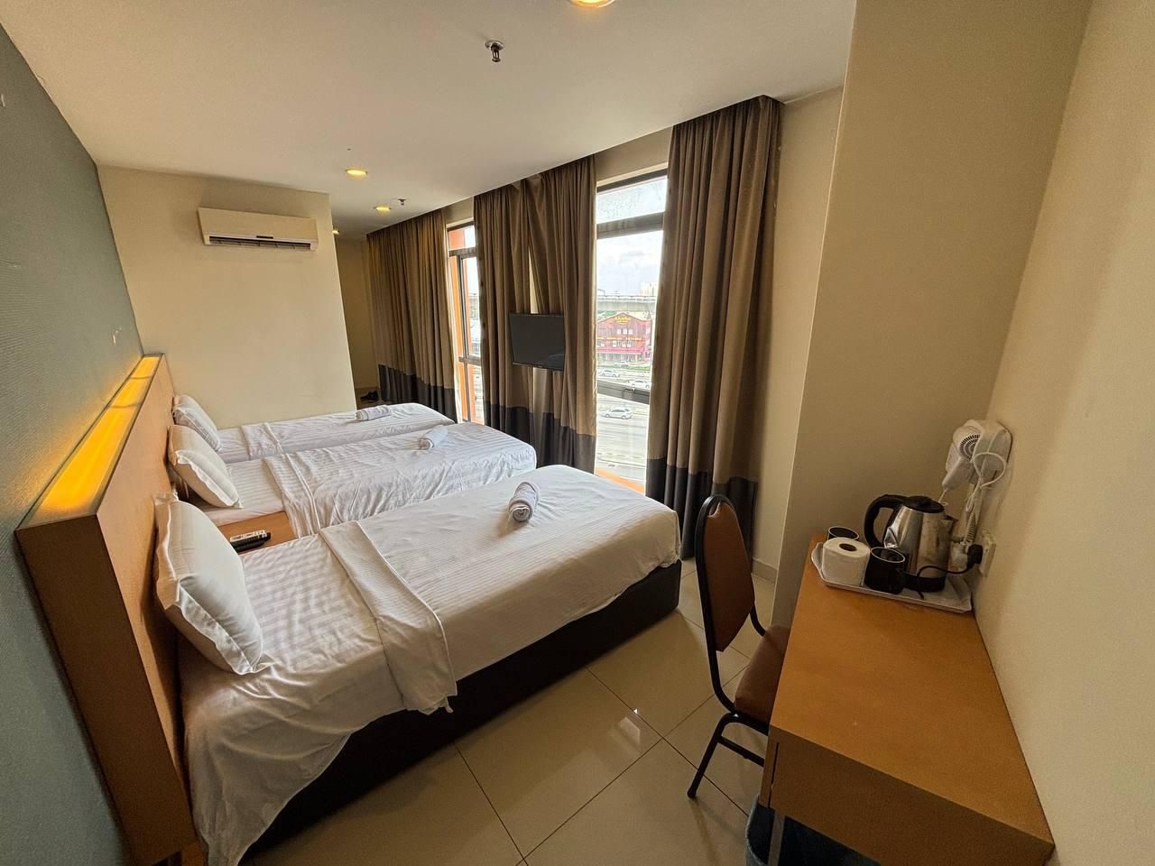 Signature Hotel Puchong 2Pax Chill 50
