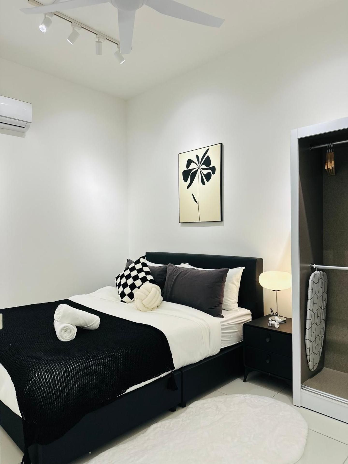Studio with Sofa Bed