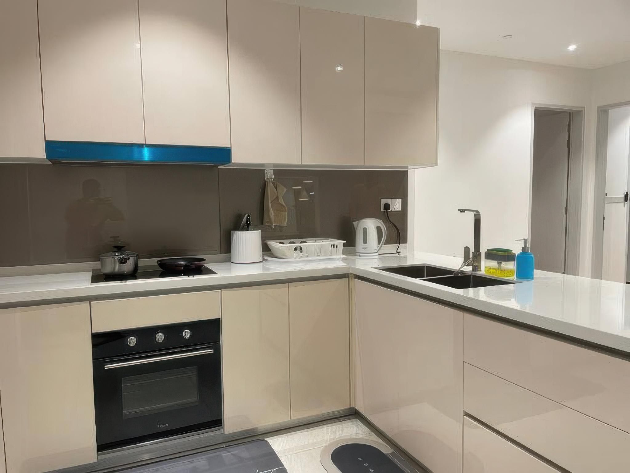 2 Bedroom