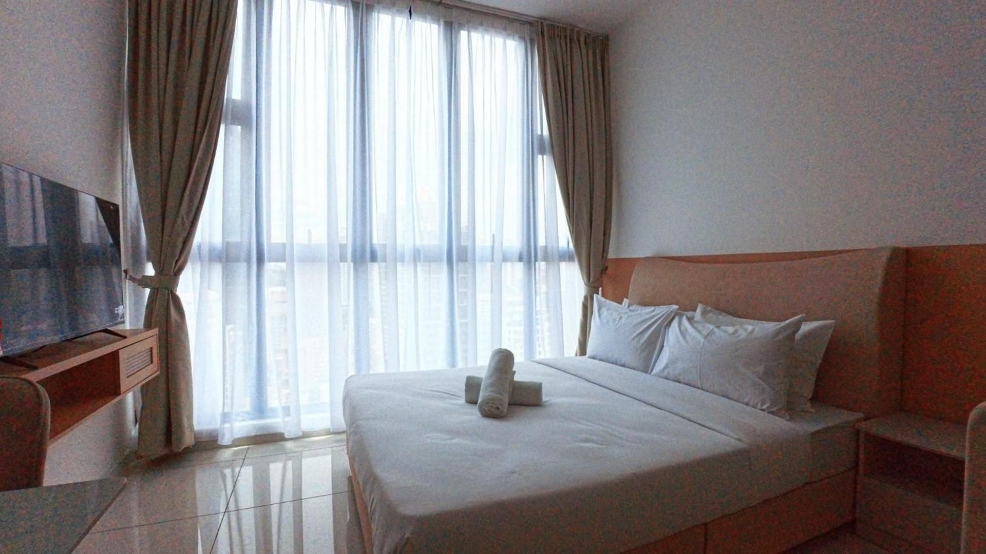 Standard Single Room with Mountain View
