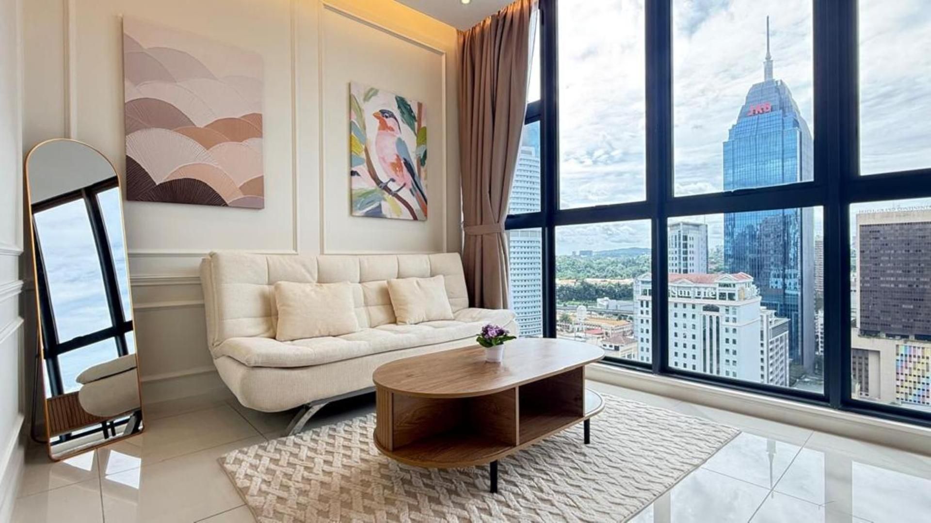 One-Bedroom Apartment With City View