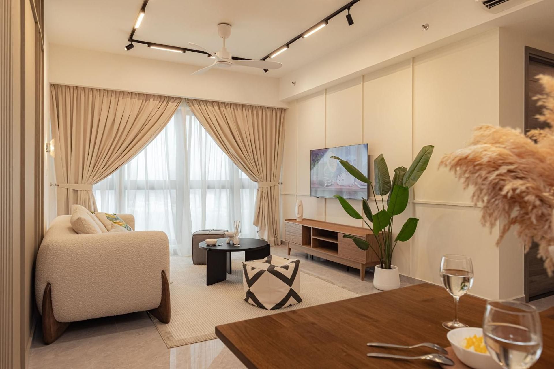 NaiBnB in Agile Bukit Bintang Two-Bedroom Deluxe Apartment