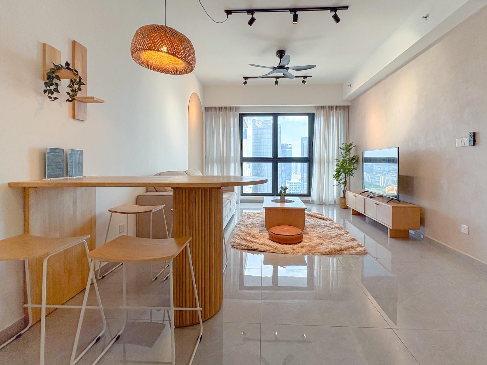2 Bedroom - 2 Bath Suite