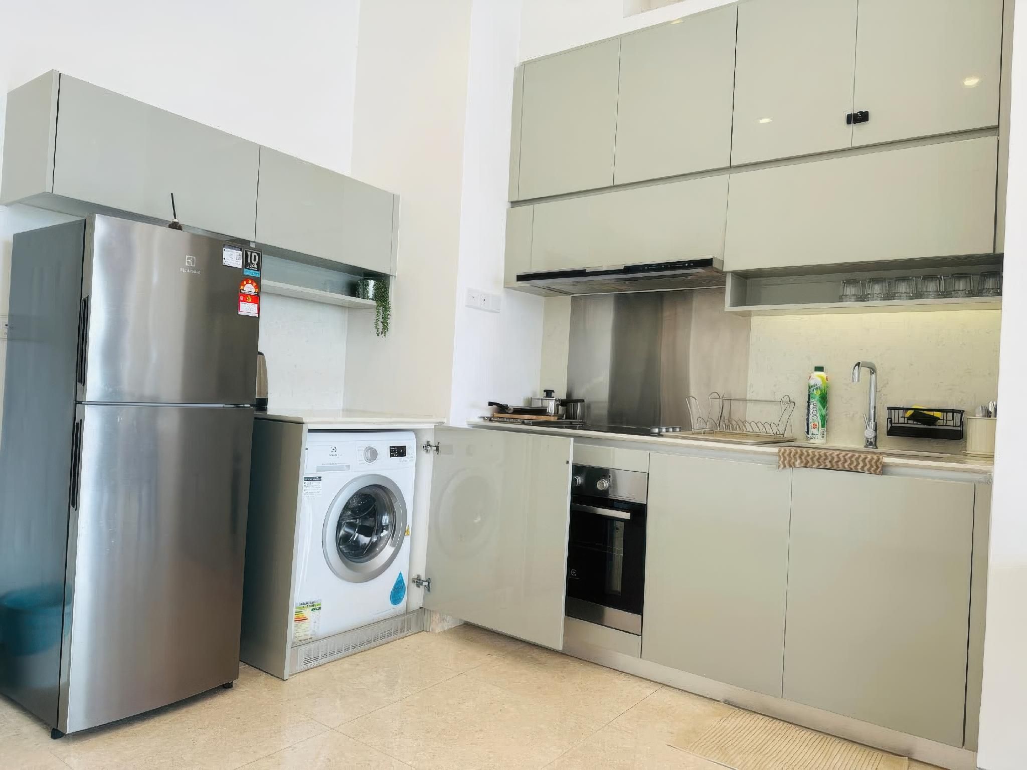 1 Bedroom Apartment