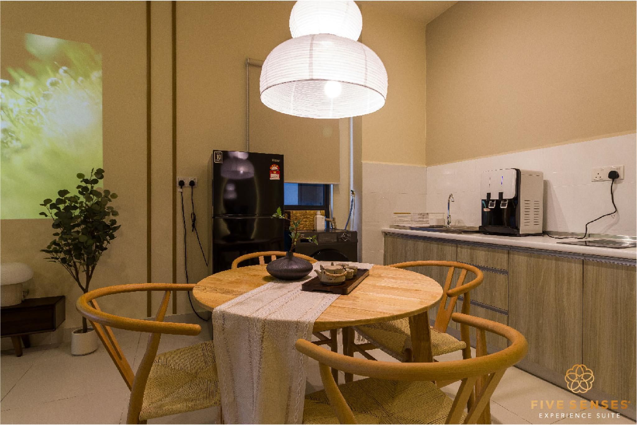Japandi Premium Studio With Bathtub