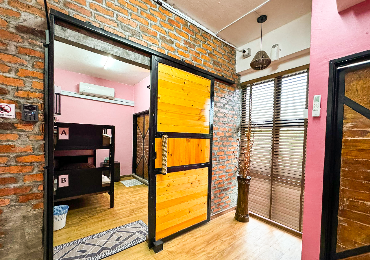 Dormitory (Female Only) for 2 People