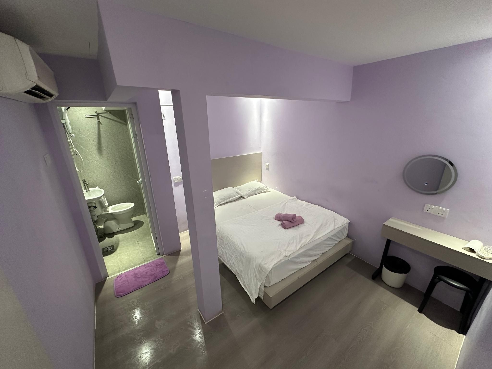 Queen Room