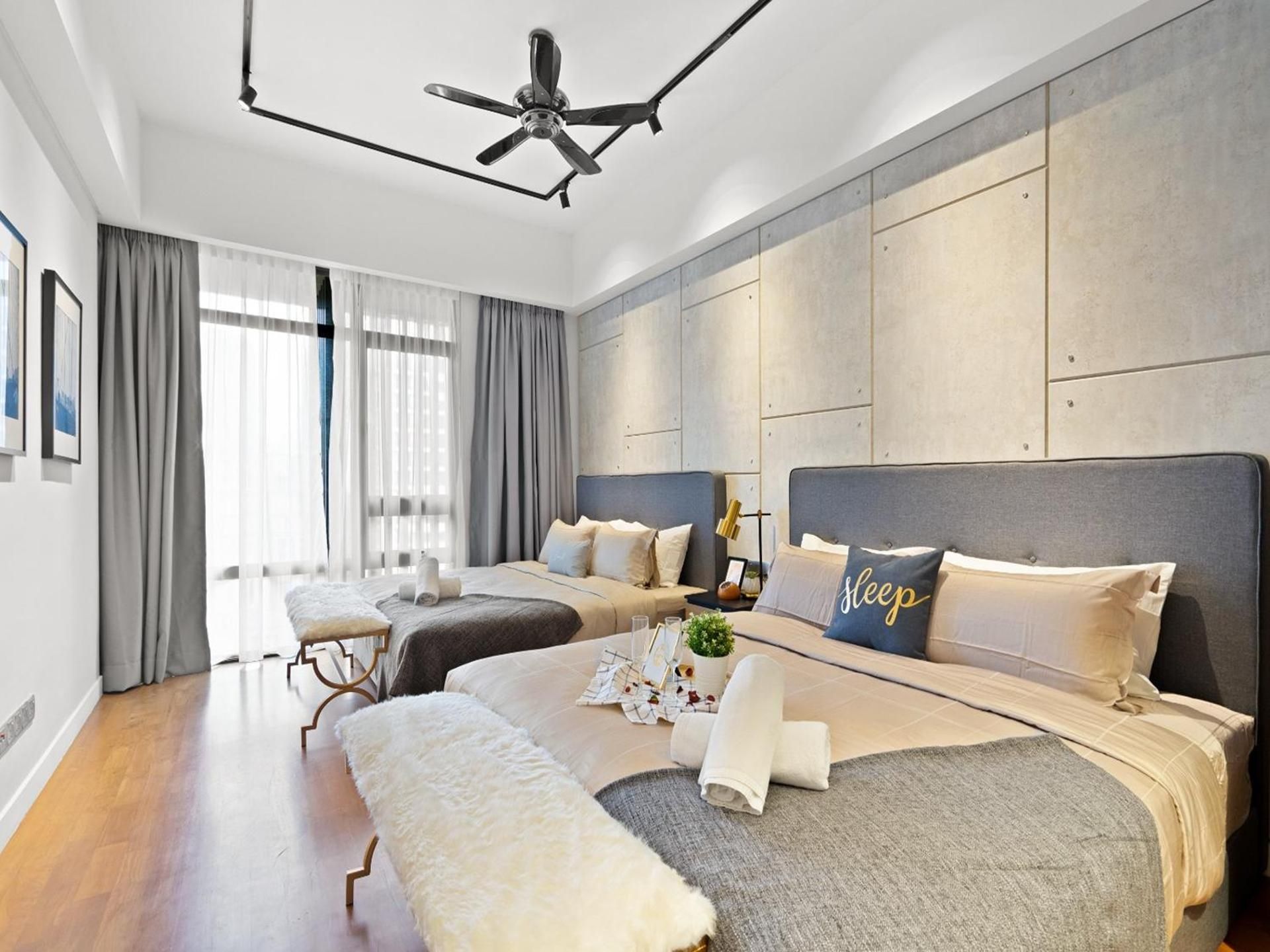 Queen Suite