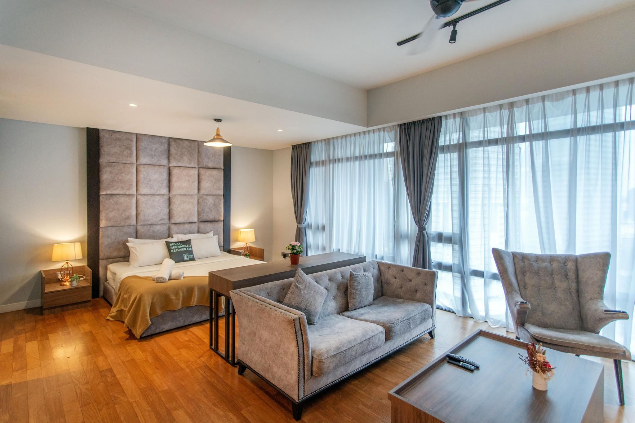 1 Bedroom Junior Suite