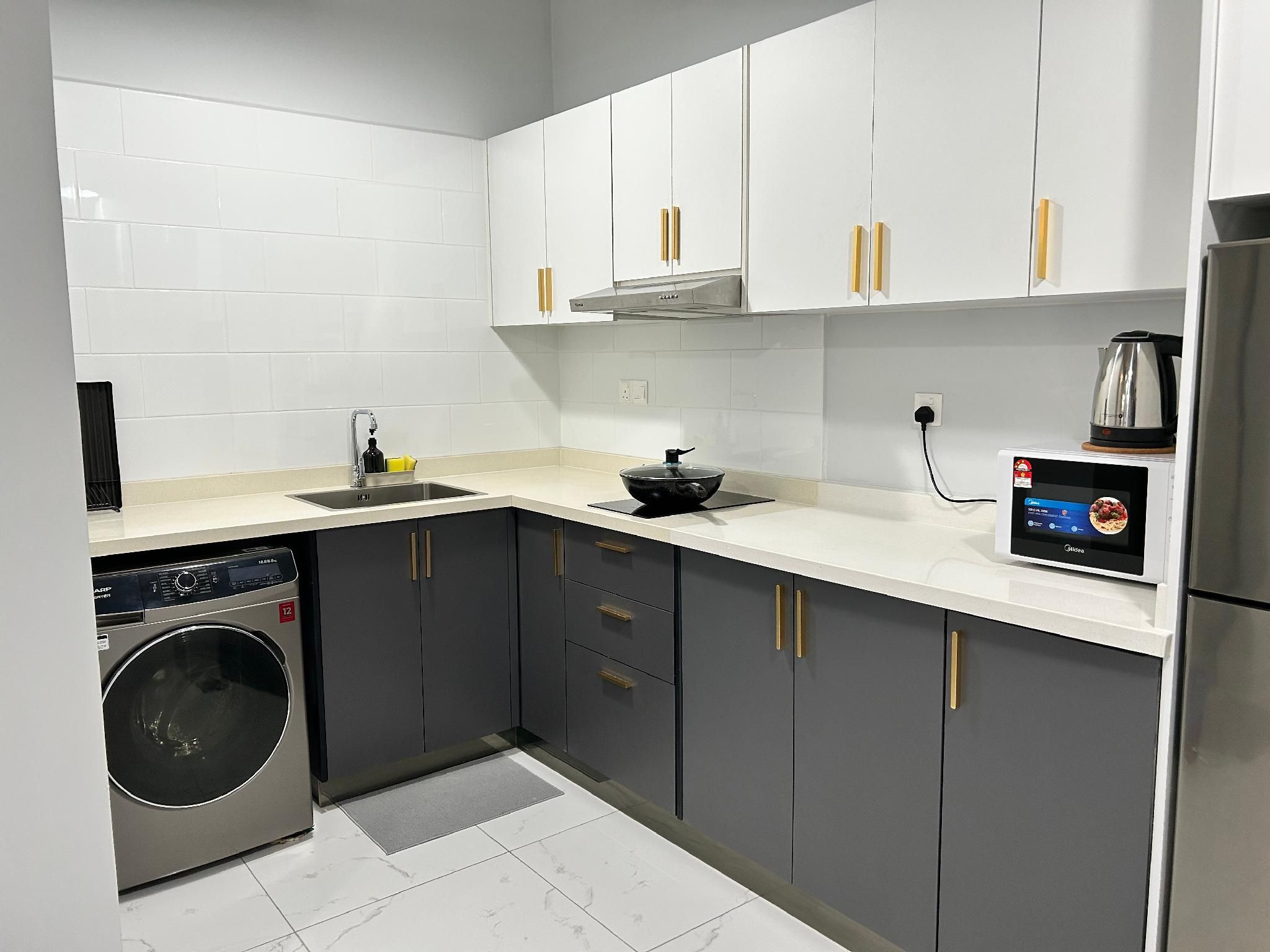 Arte Cheras 8Pax ModernDesign FreeParking