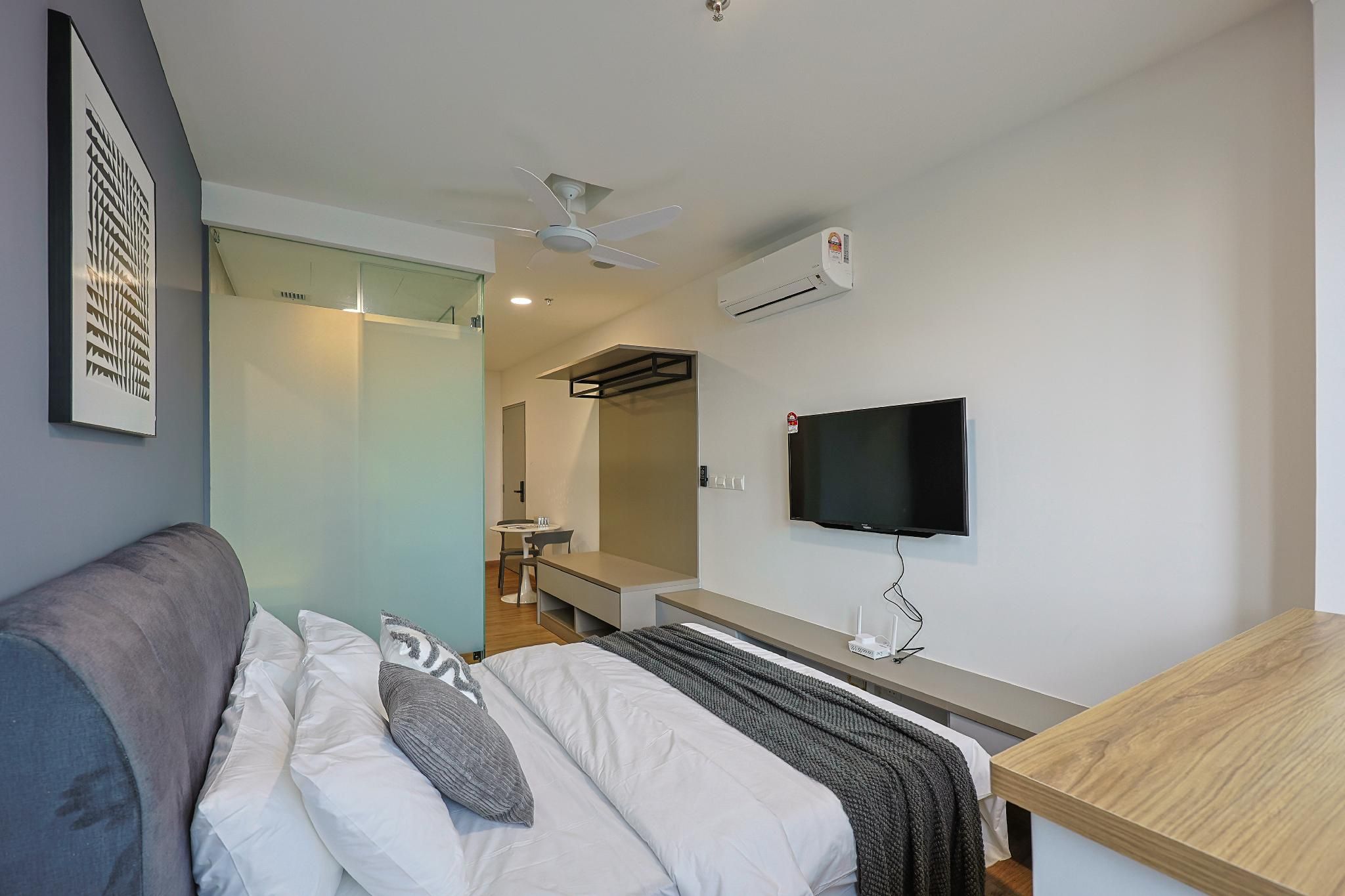 Modern grey 2pax apartment @KL View by NEXX FIELD