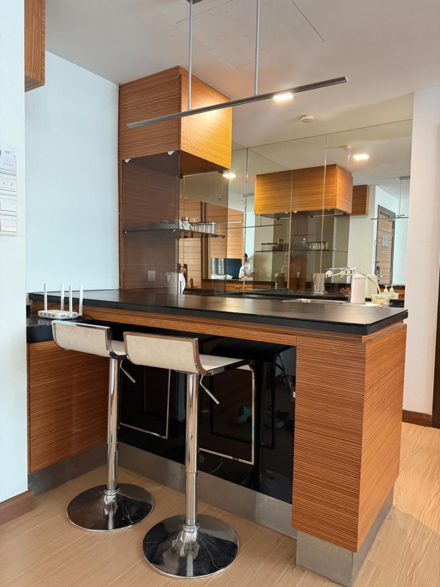 Apartment with City View