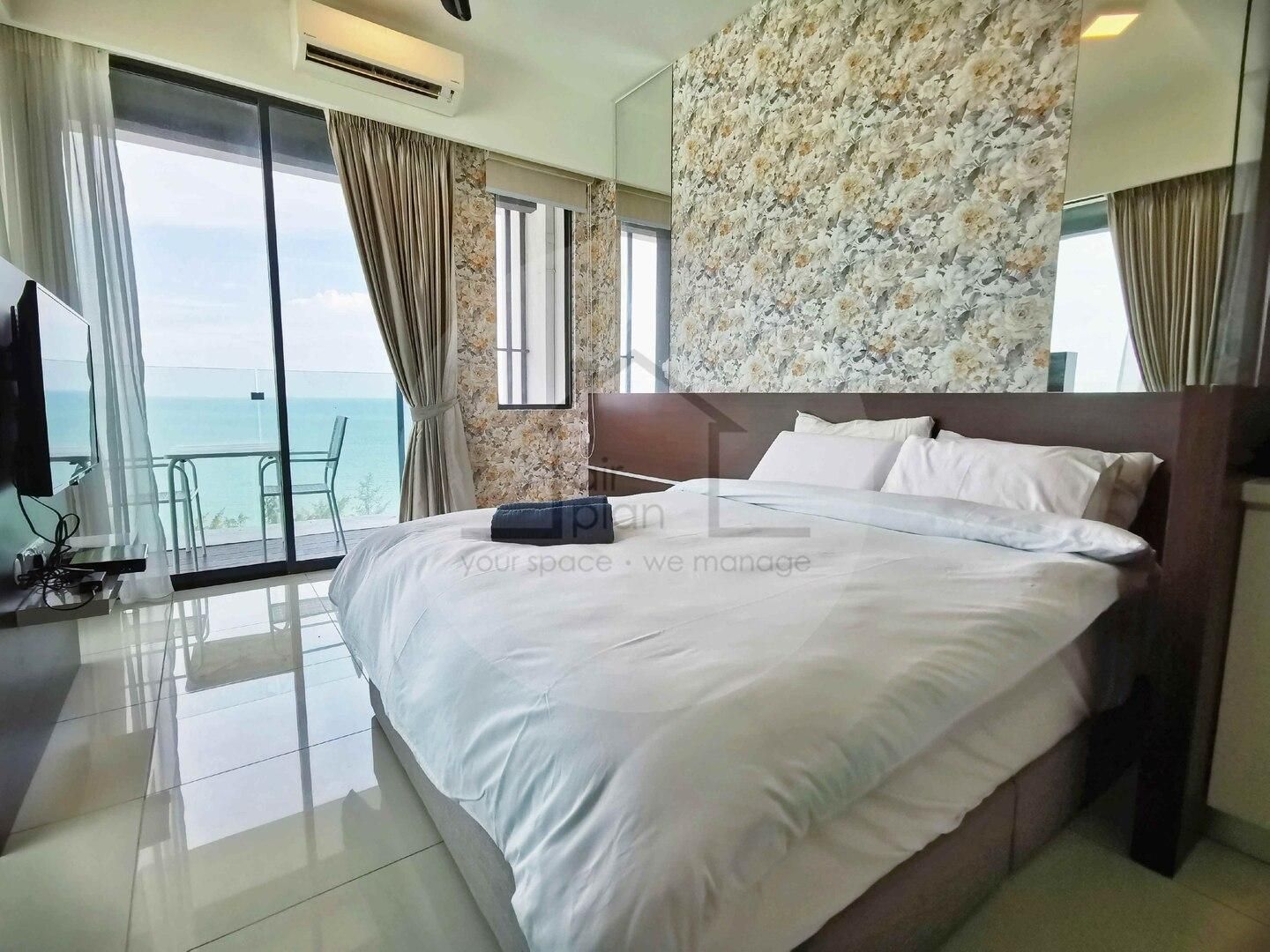 PD D'Wharf Residence Studio -Superb 270° Seaview