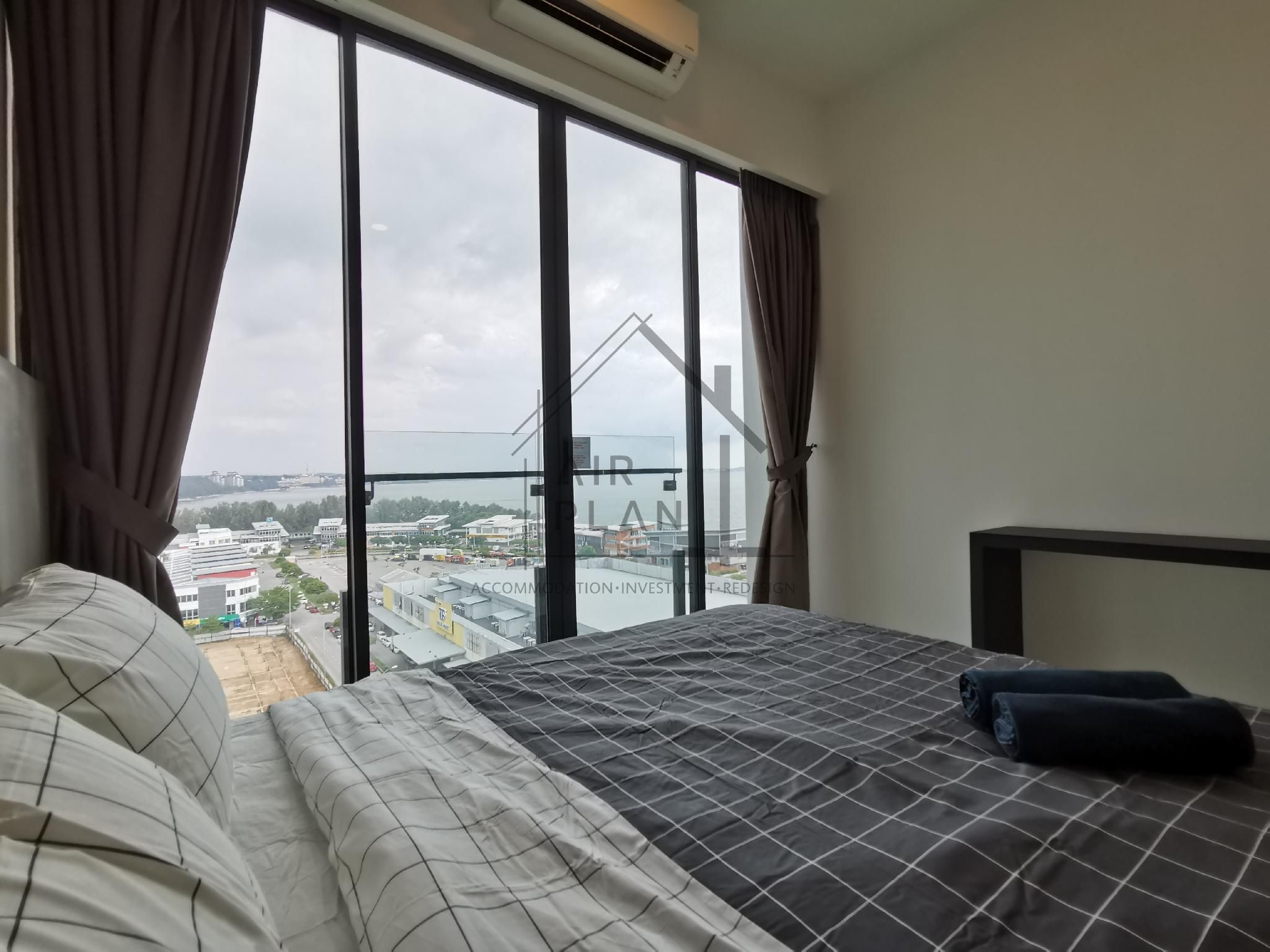 PD D’Wharf Superb Seaview Suite (Up to 6 pax)
