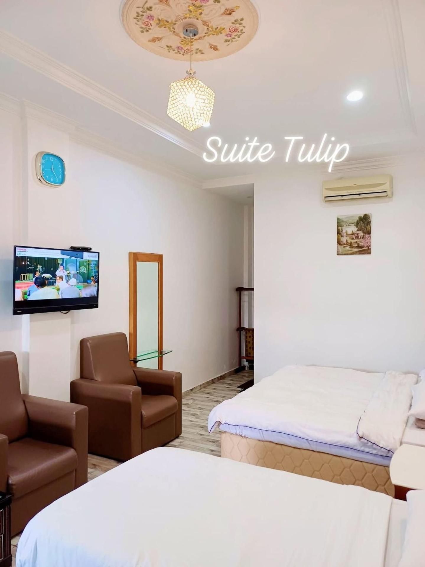 Quadruple Room with Private Bathroom