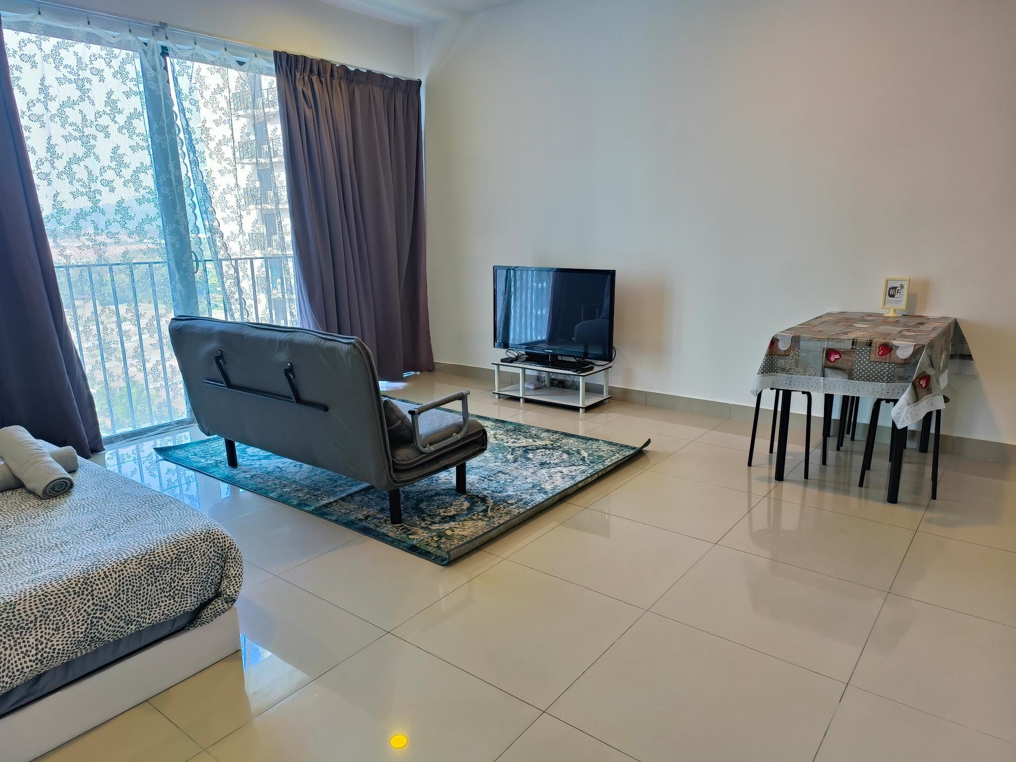 Wellness Homestay 15 @ Trefoil Setia Alam