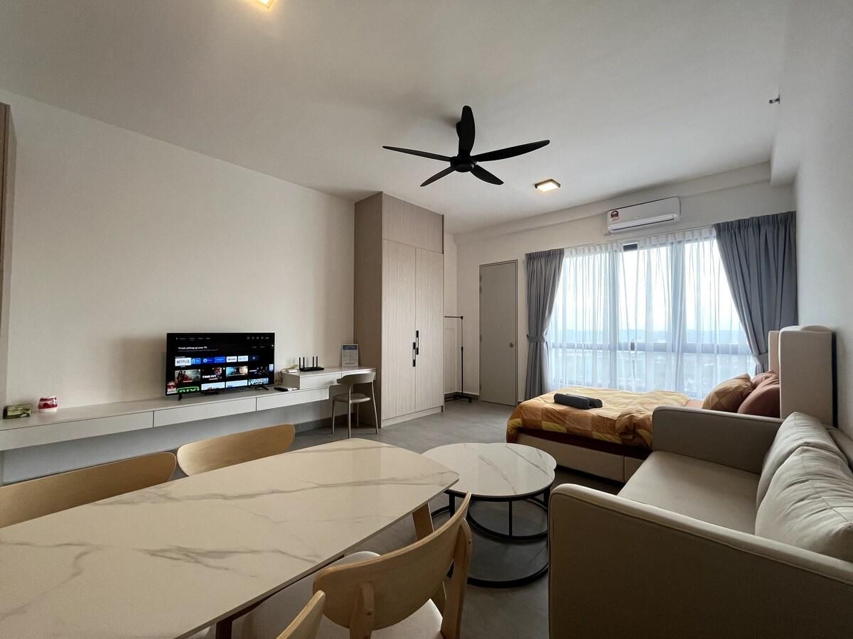 Sunsuria Forum @ Setia Alam - Mika Homes