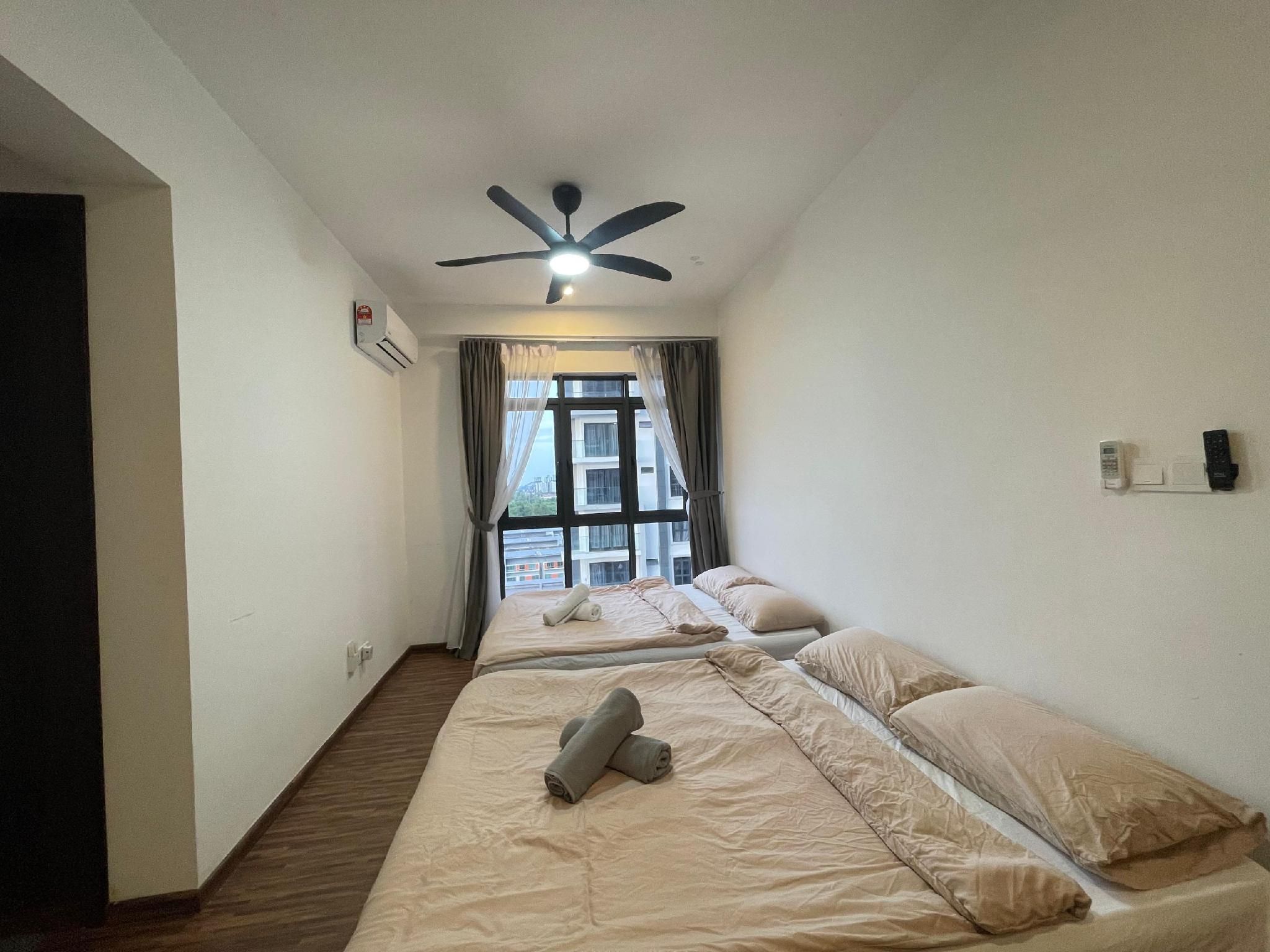 2 Queen Beds Suite