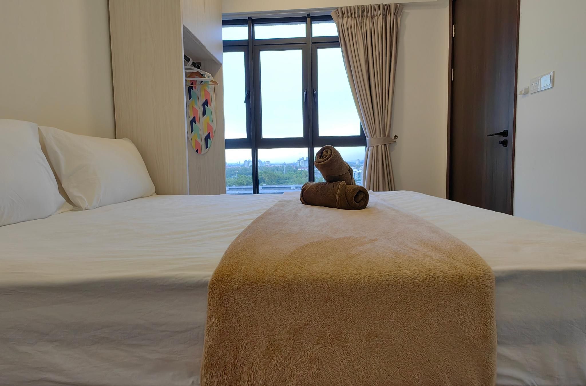 Near Airport|FreeParking|KAvenue|Family Room 6 Pax