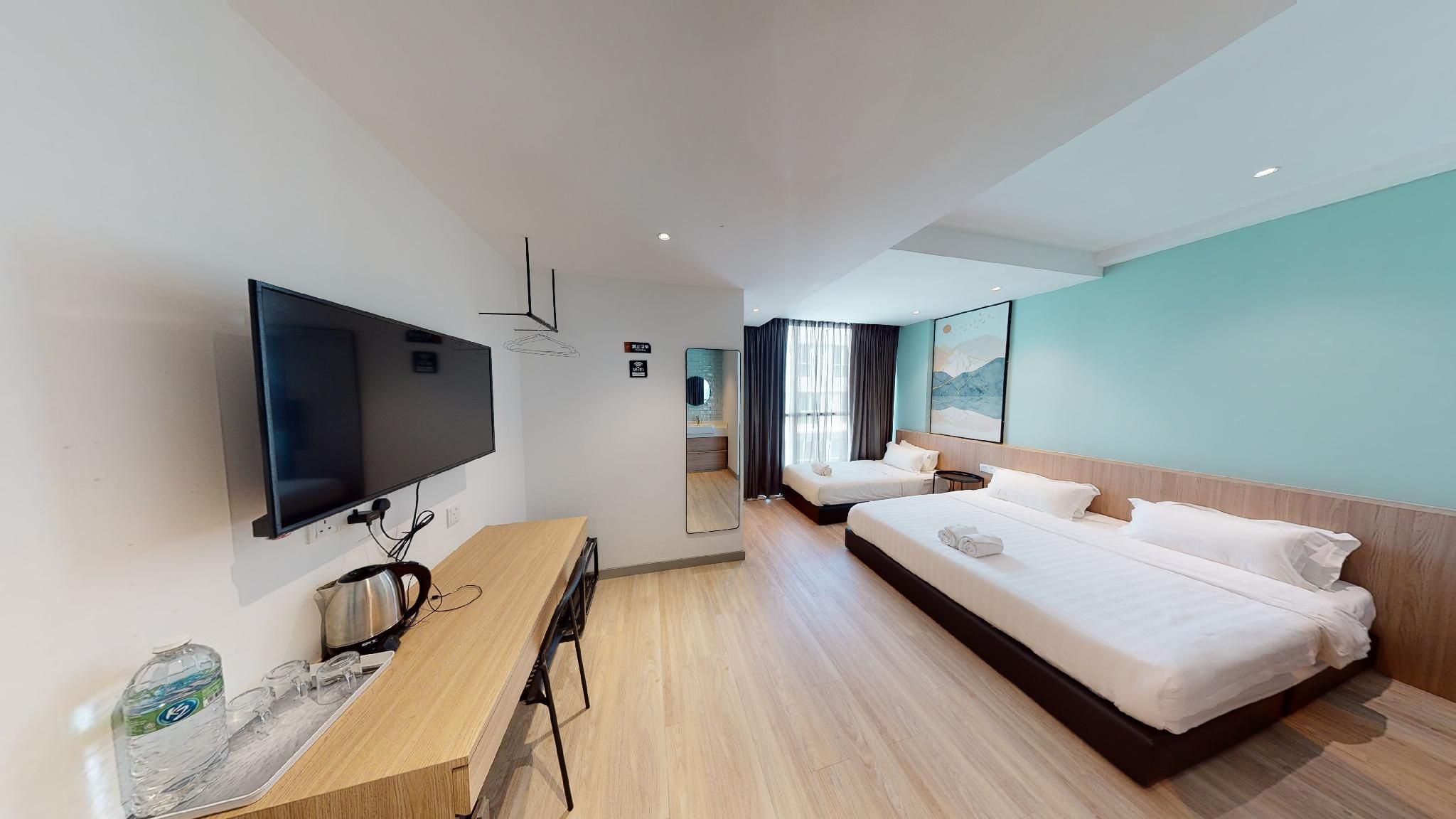 Paradise Suite 805 @Sutera Avenue, King&Single Bed