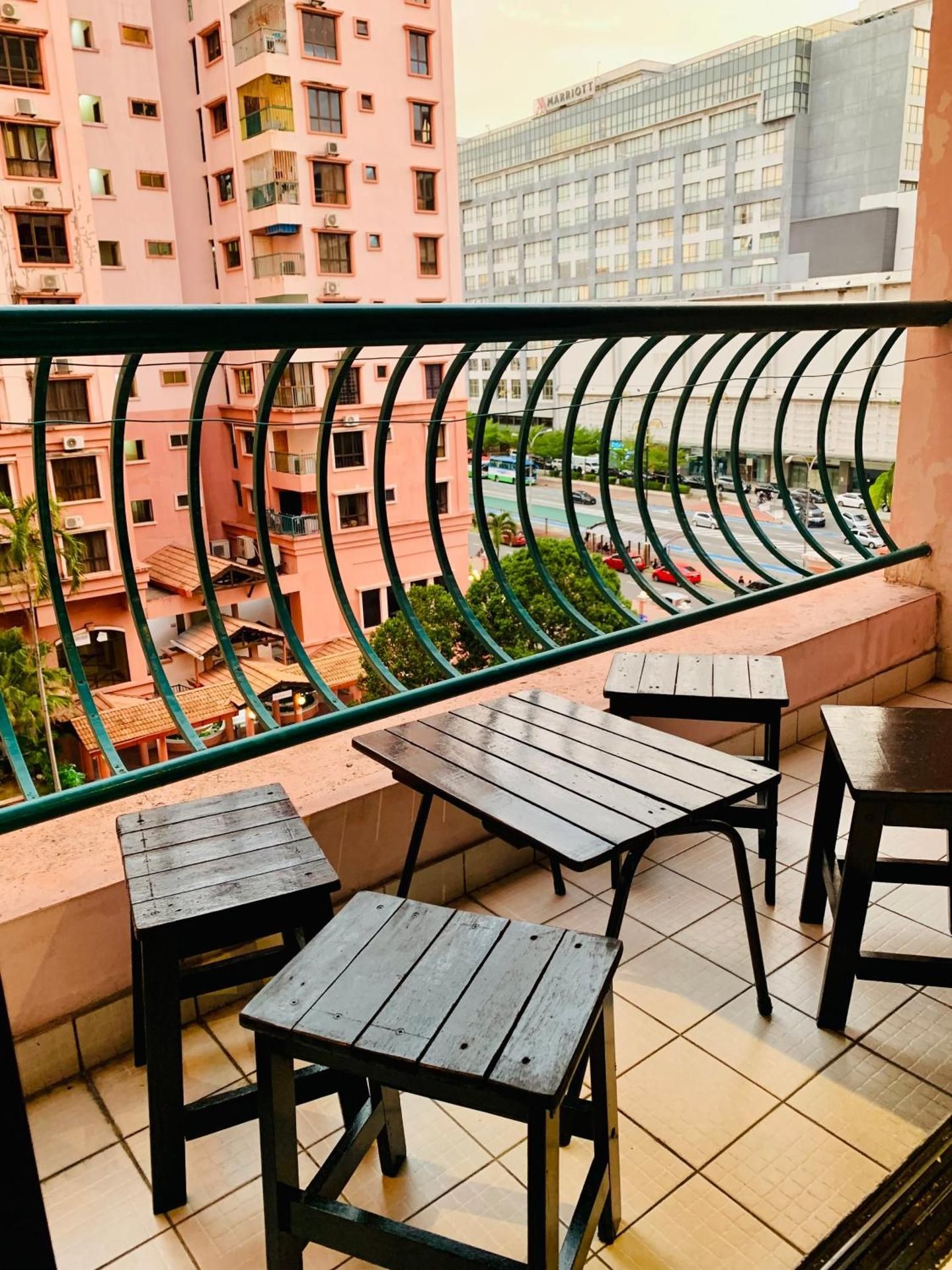 One-Bedroom Apartment
