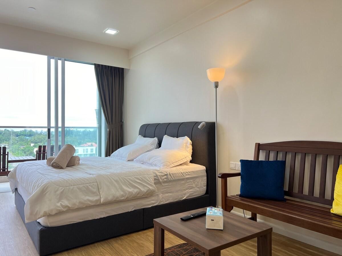 KShomesuites #5 Seaview|King Bed|Netflix|Wifi