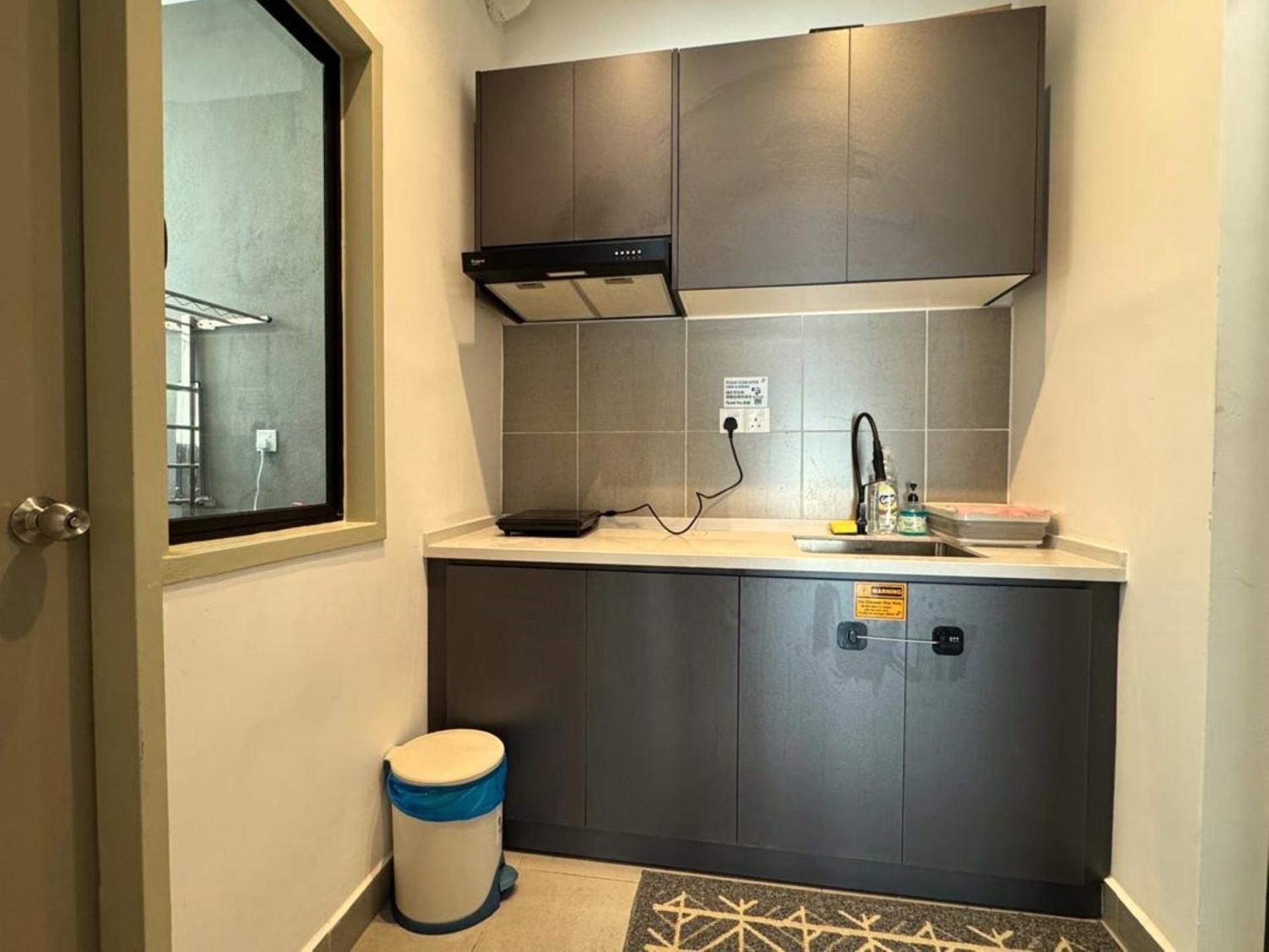 Three-Bedroom Apartment - High Floor