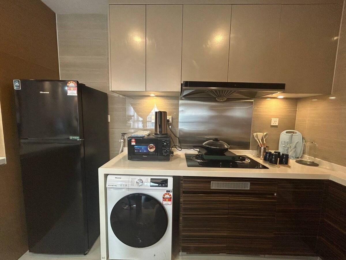 Ecstatic Studio unit at R&F Seine Region by ANJU