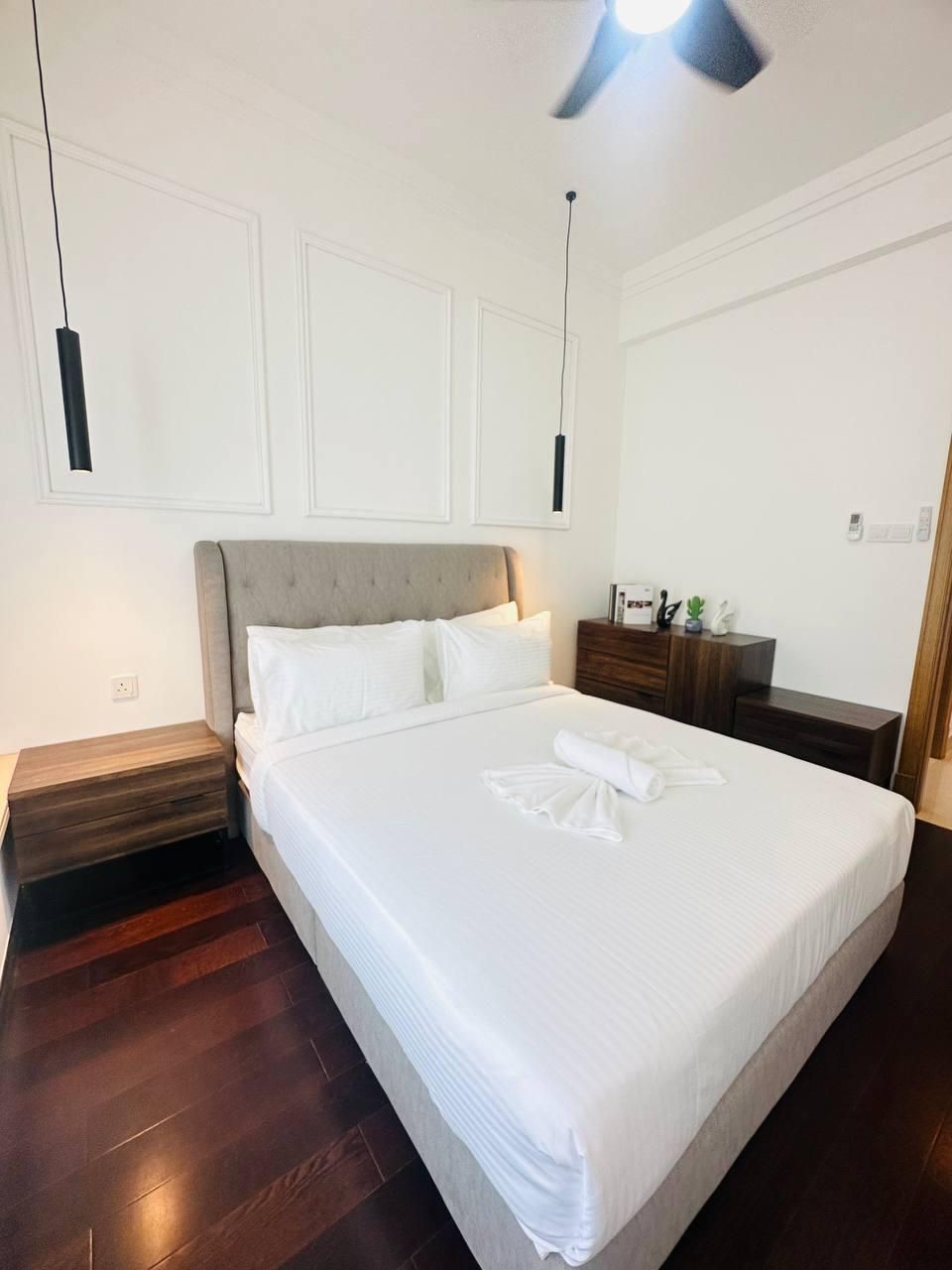 Emerald Cove 4BR unit at R&F Princess by ANJU