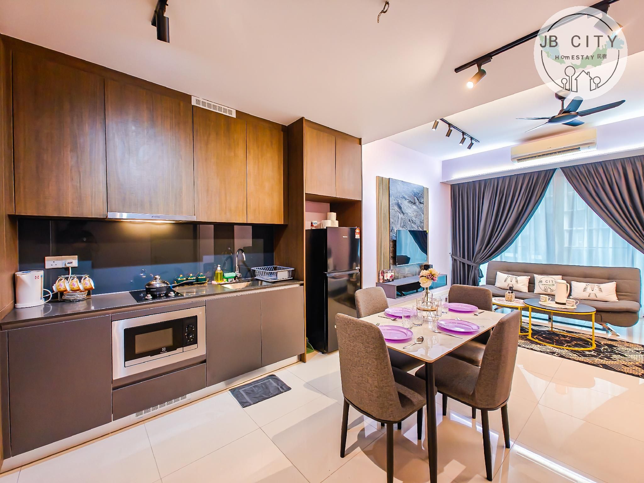 Grand Medini- Deluxe Studio balcony by RR JBcity