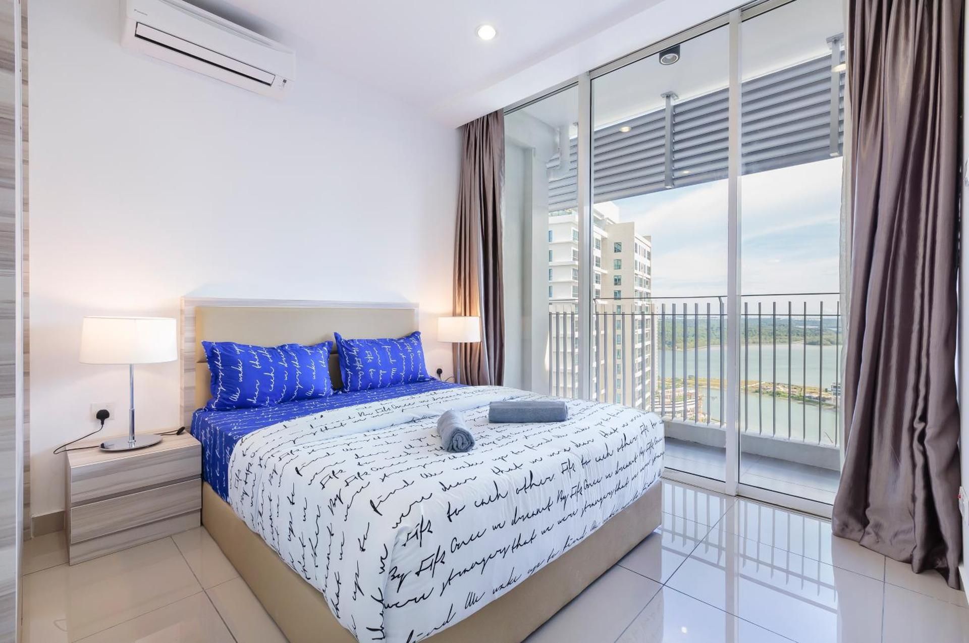 Apartment with Sea View