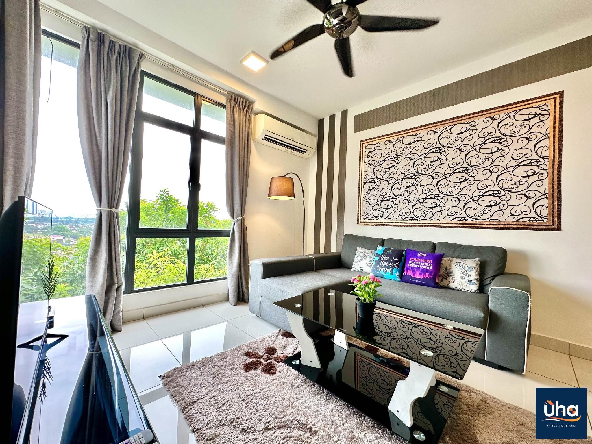 CalenSuite 1Tebrau@ 1BR 2Pax near MidValley by UHA