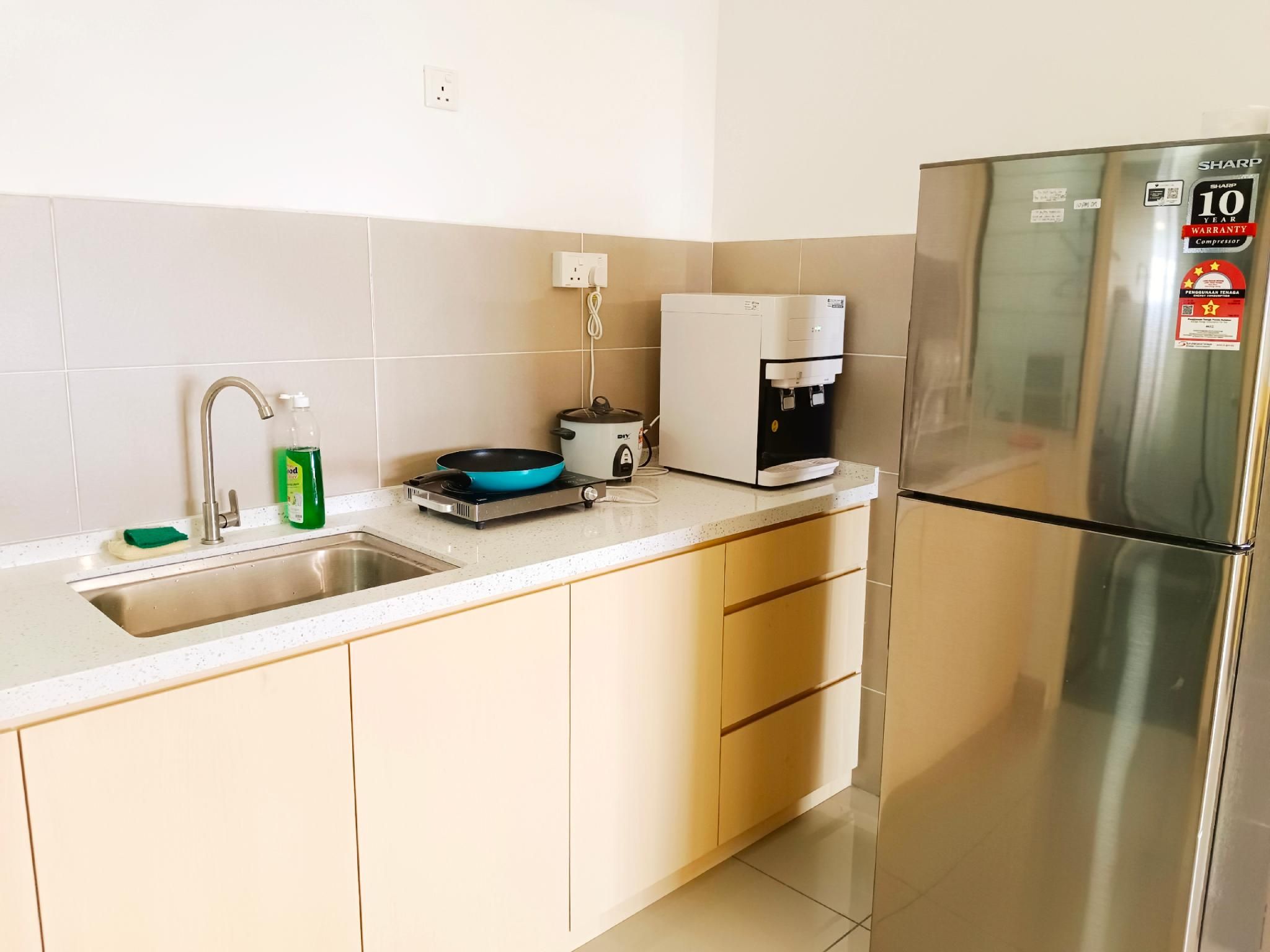 A31 2R4Pax kulai d’putra suites beside ioiMall
