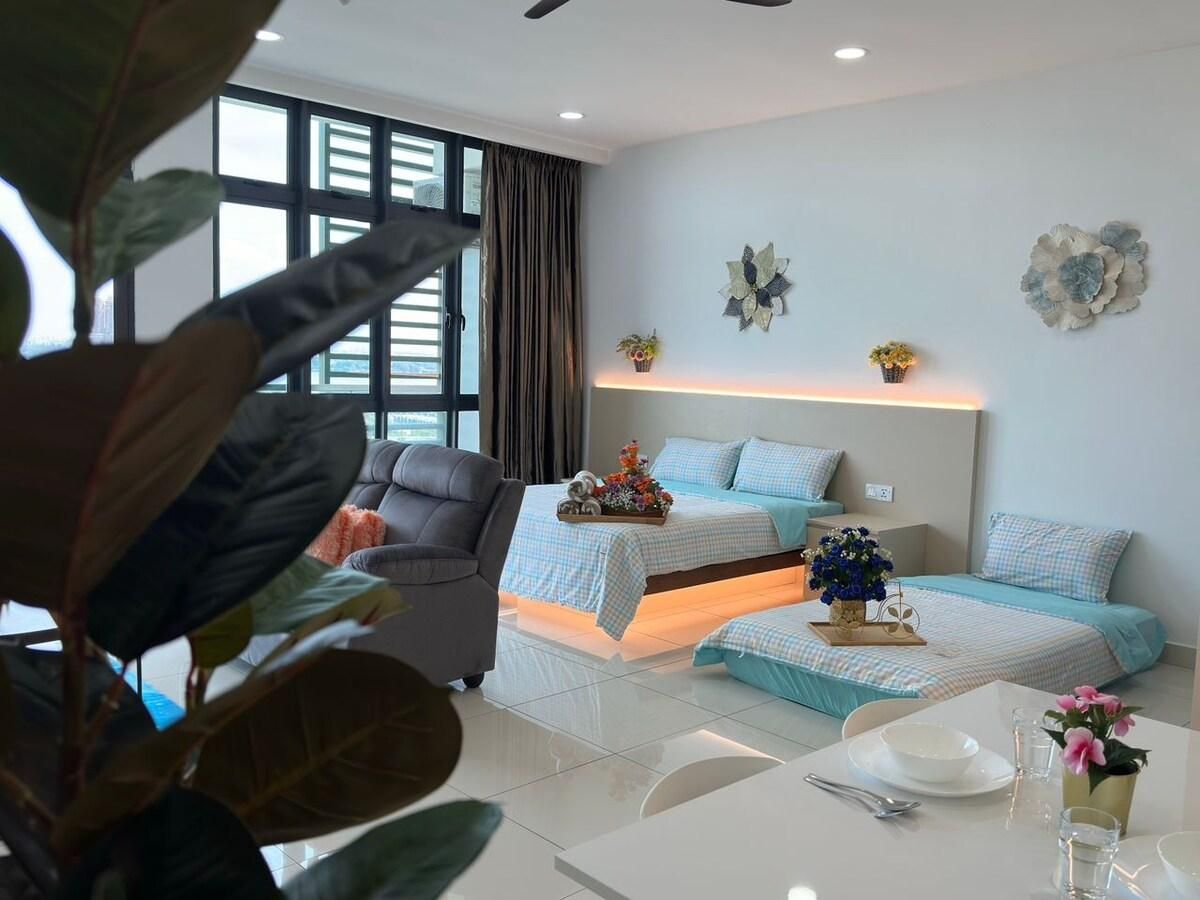 Green Haven Romance Studio Suite