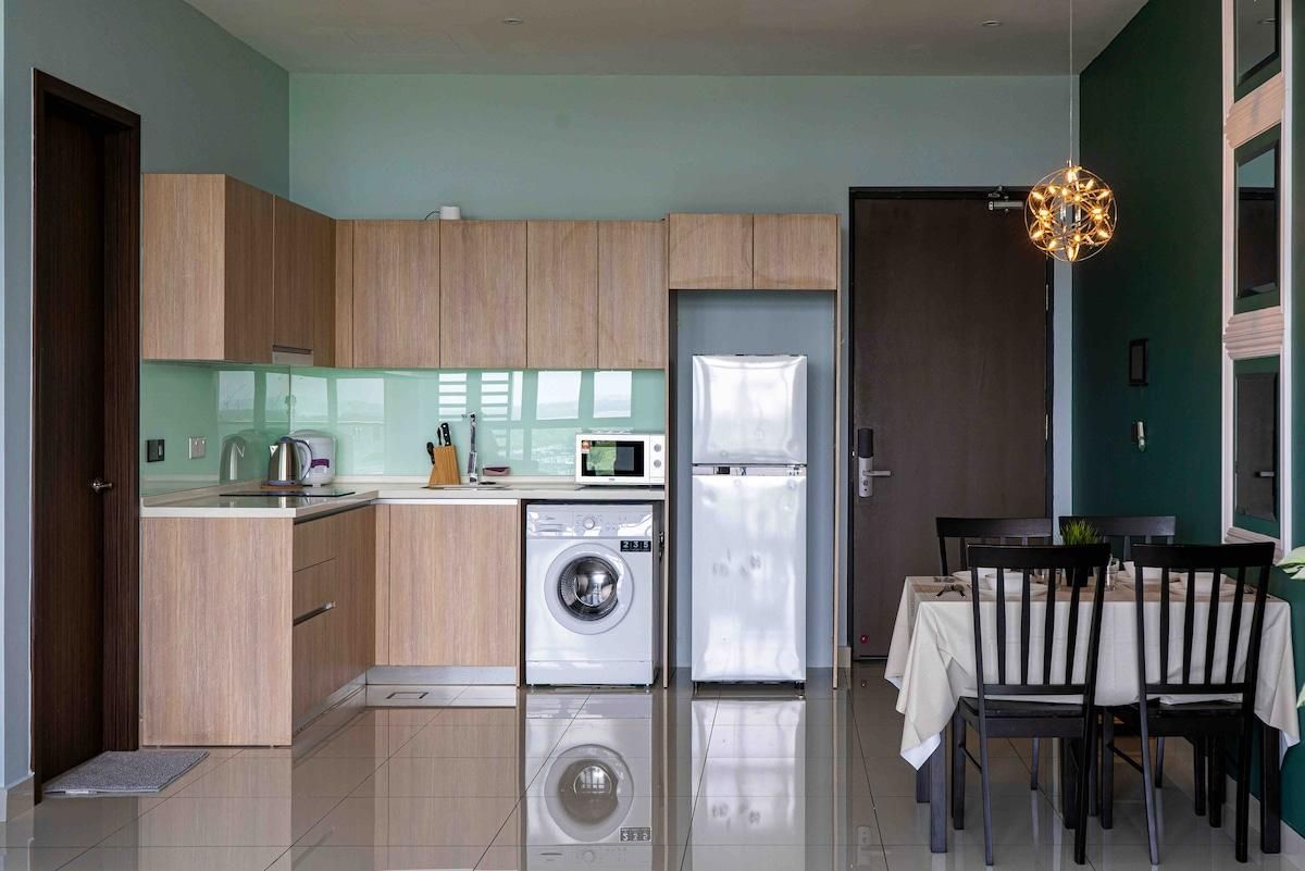 Green Haven Sea View studio suite