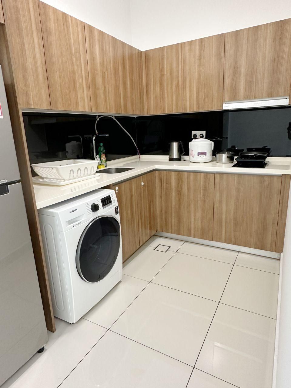 Green Haven High Floor Couple Suite