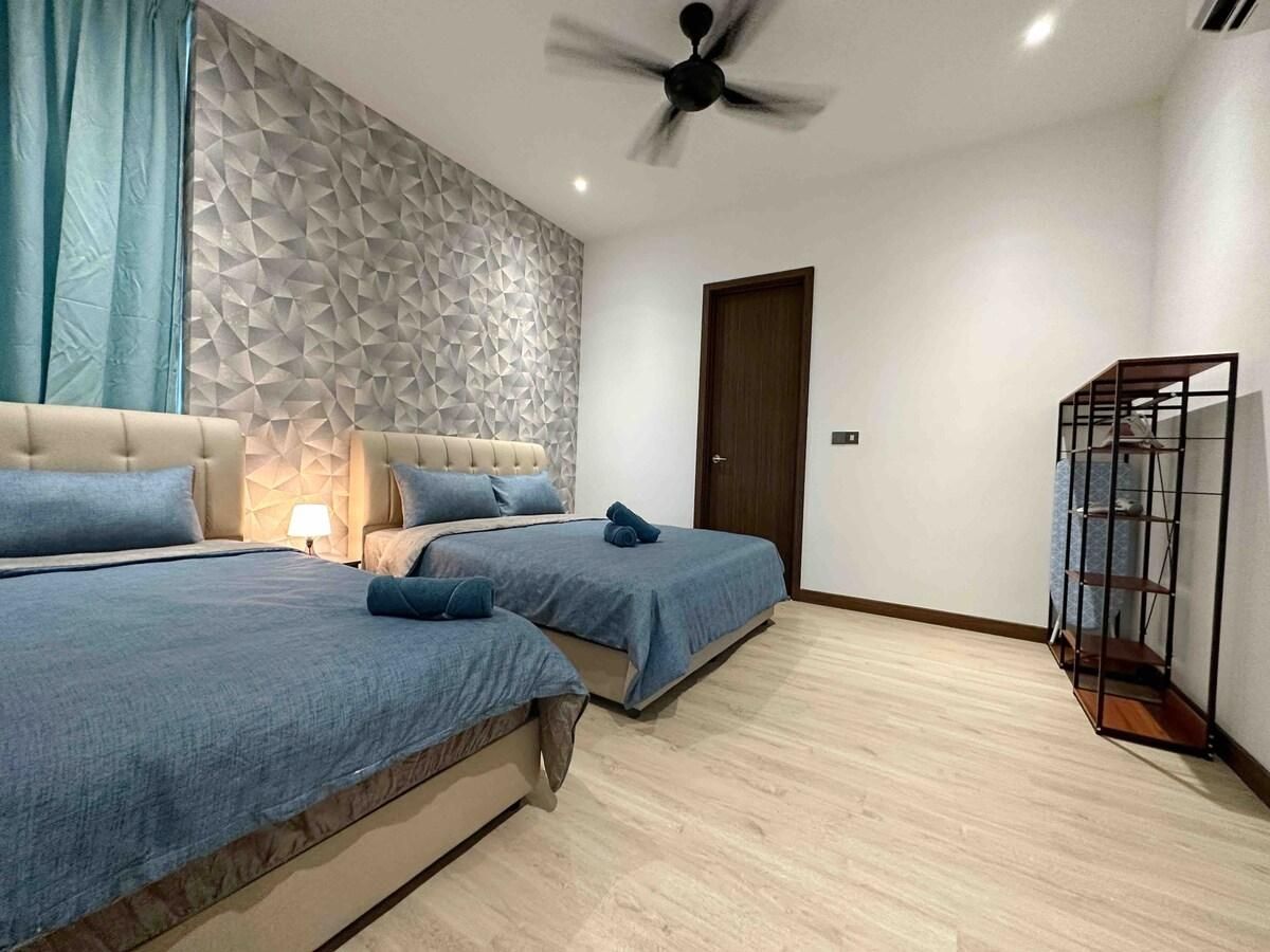 Green Haven Sea Blue Deerscape Two Bedroom