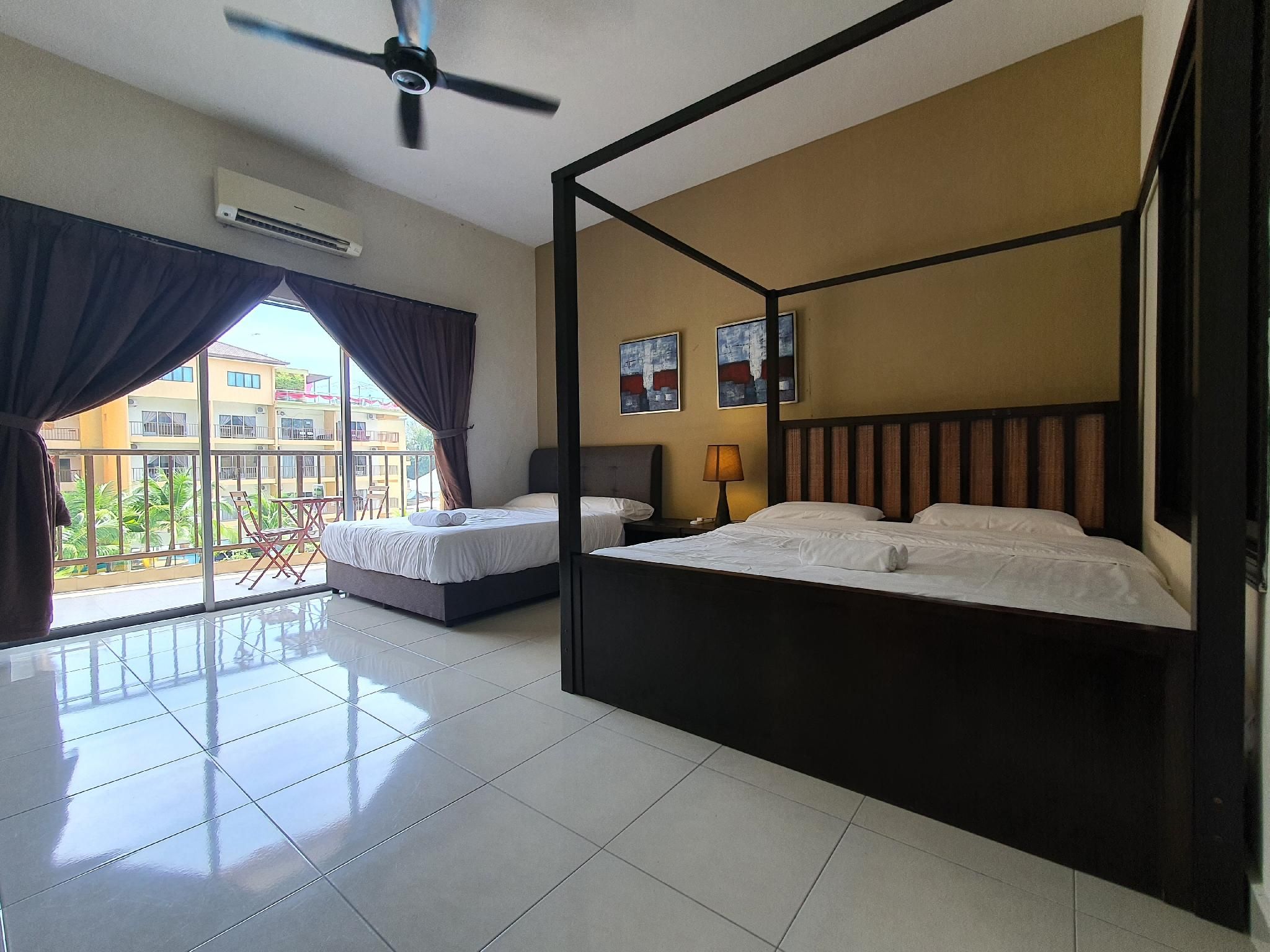 Themepark view | Gold Coast Morib [A1210] Jacuzzi
