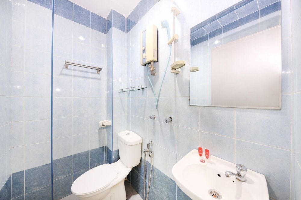 Hotel O Bahau Near Taisho Mountain Formerly Sri Mutiara Bahau Superior Triple Room 5