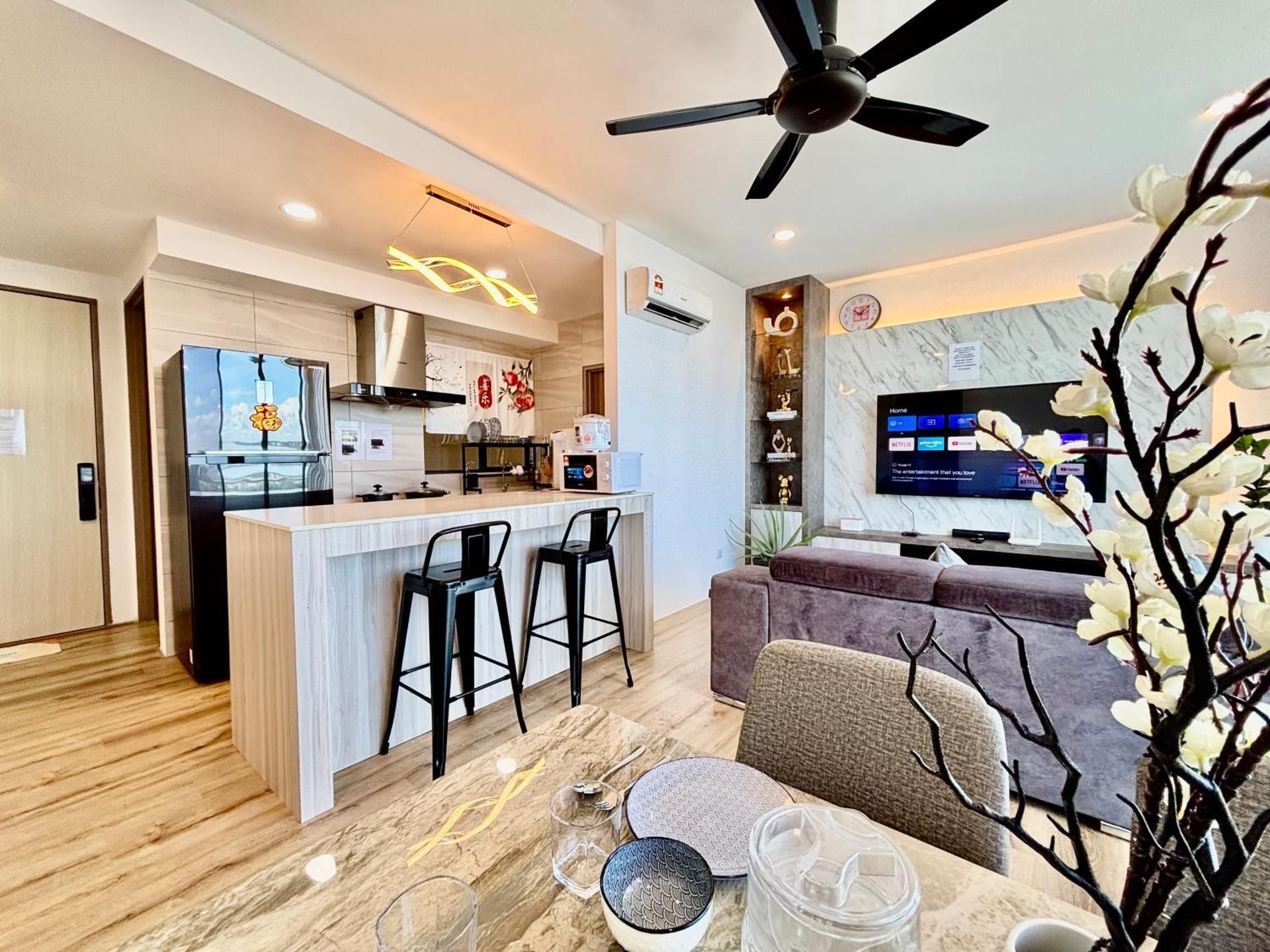 Three-Bedroom Apartment - High Floor