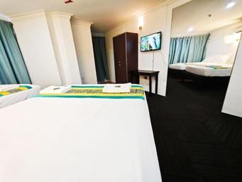 Superior Family Room