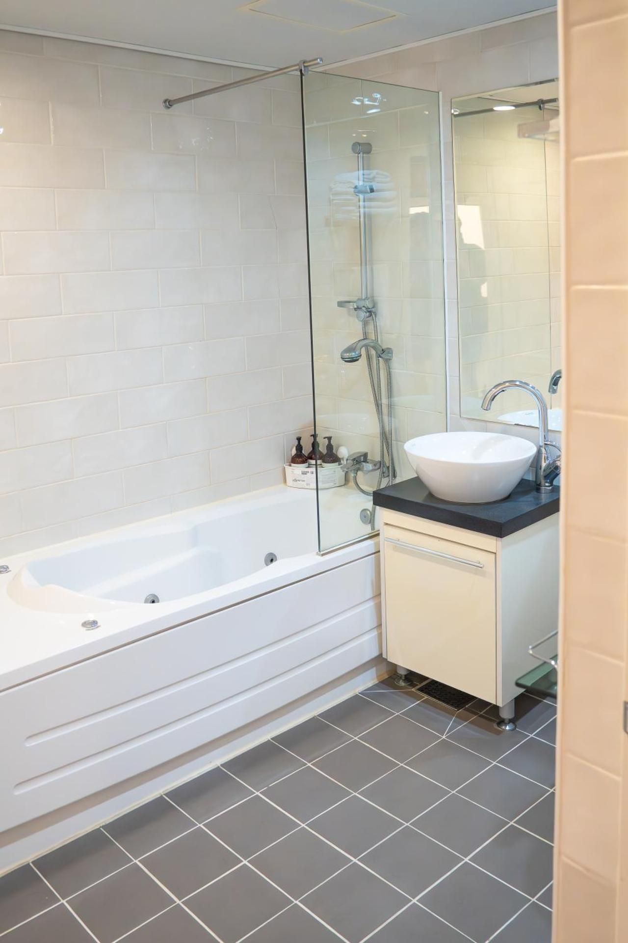 N.Fourseason Seoul Family Suite 3