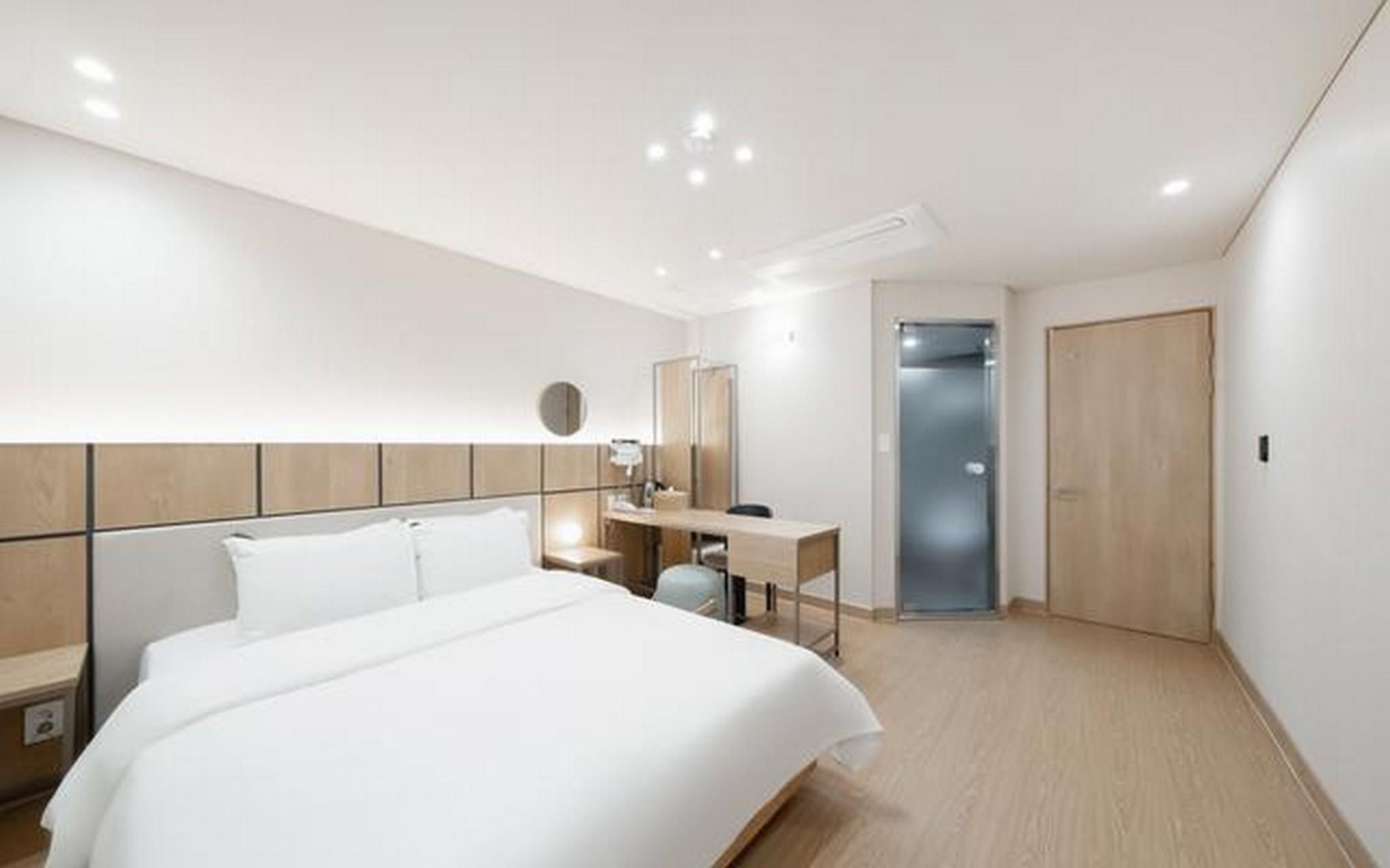 Jeonju Sanjeongdong Hotel Reina