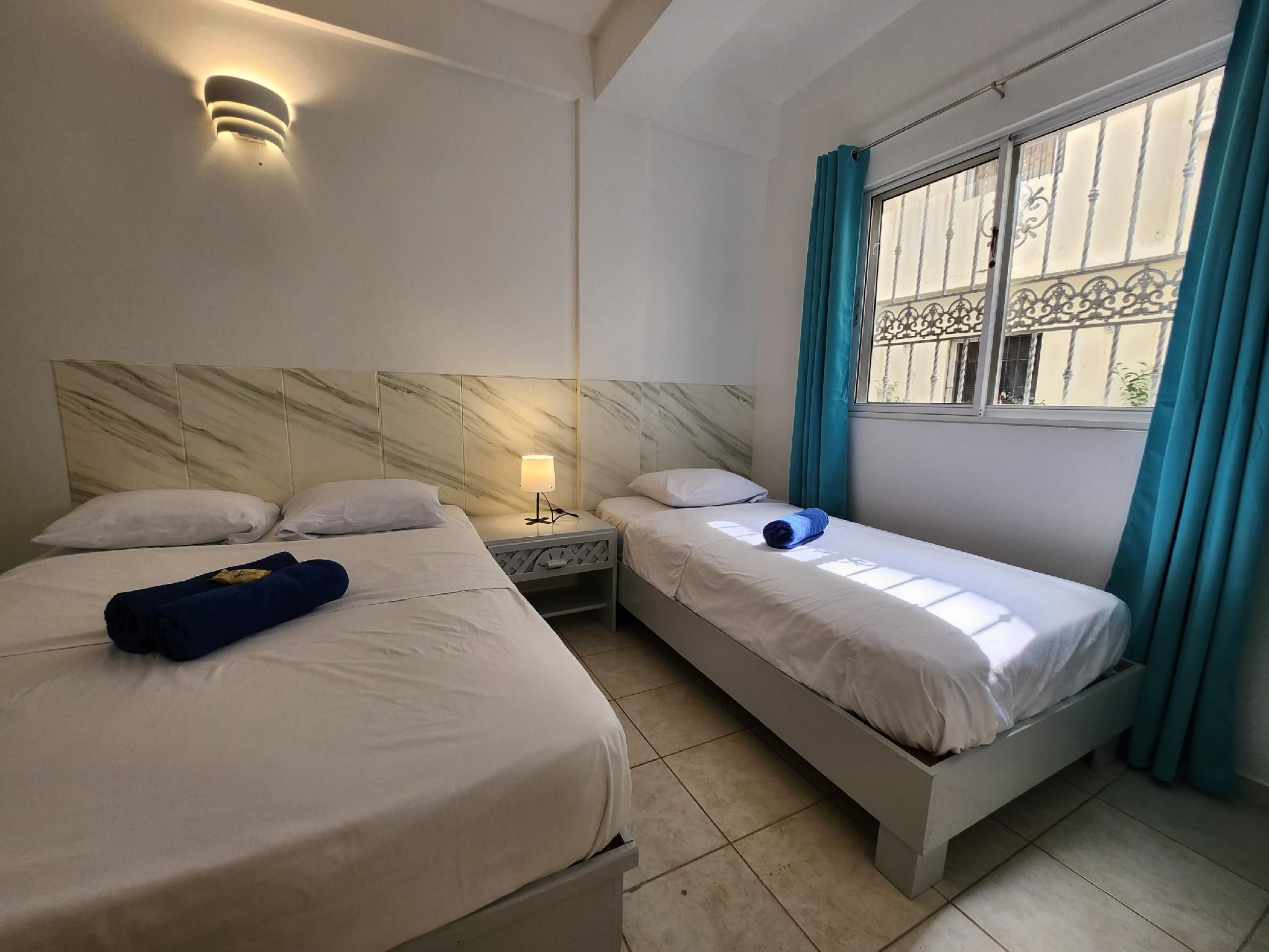 #2 - Ananda-Económico-Apartamento-Baño Privado-Vista al patio