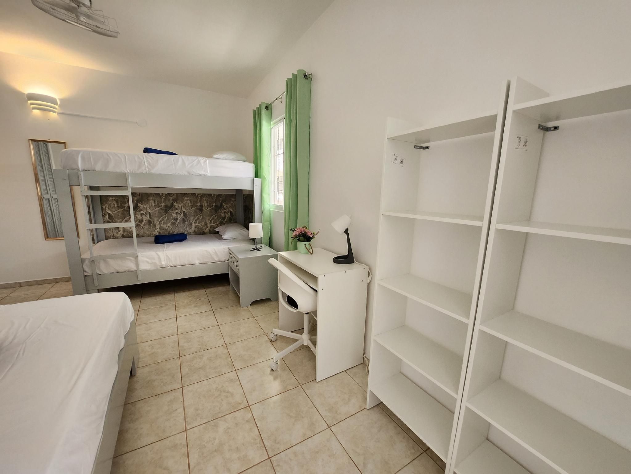 #5 - Vishnu-Apartamento-Confortable-Baño Privado-Vista a la Ciudad