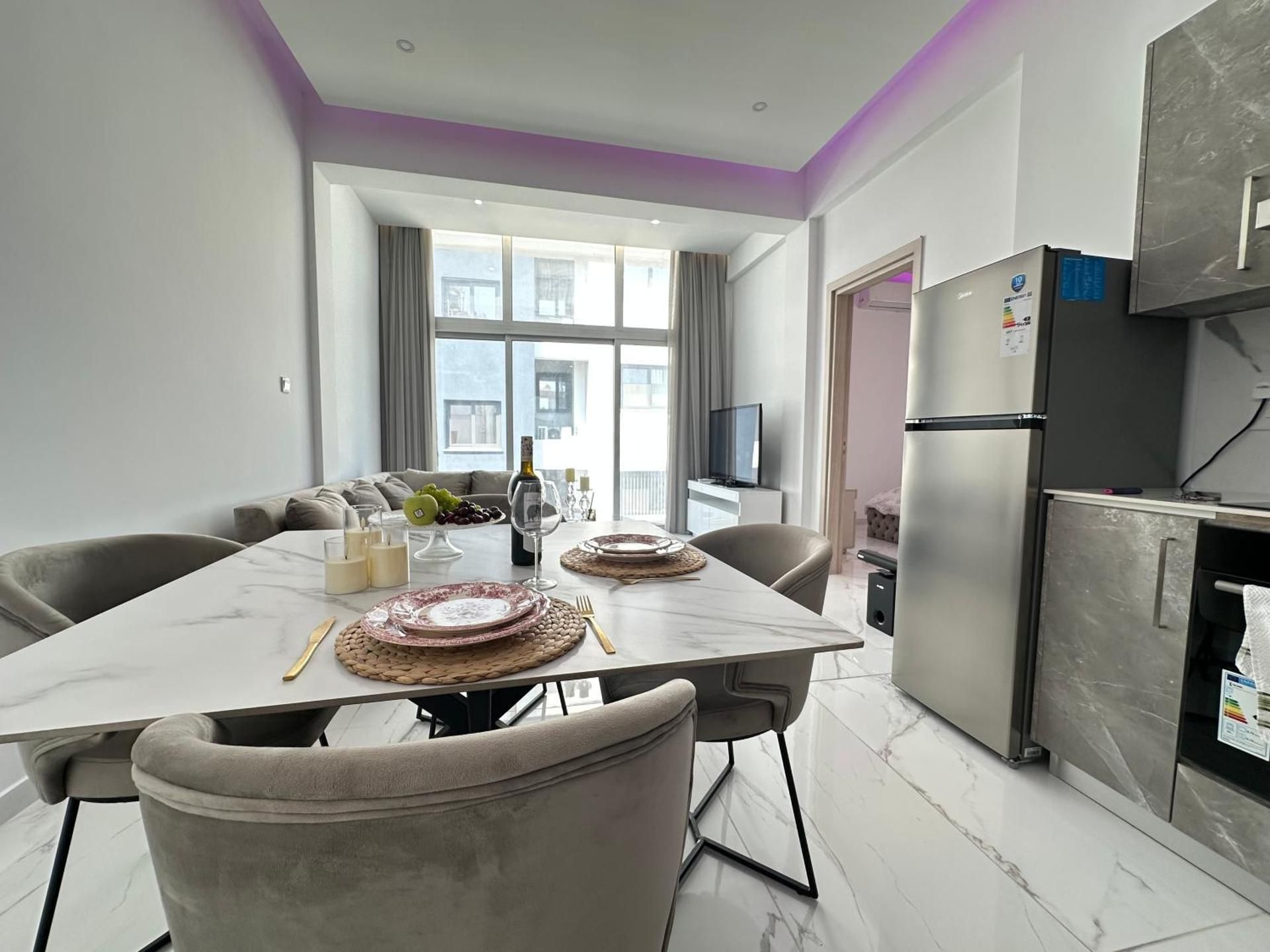 One-Bedroom Apartment with Balcony