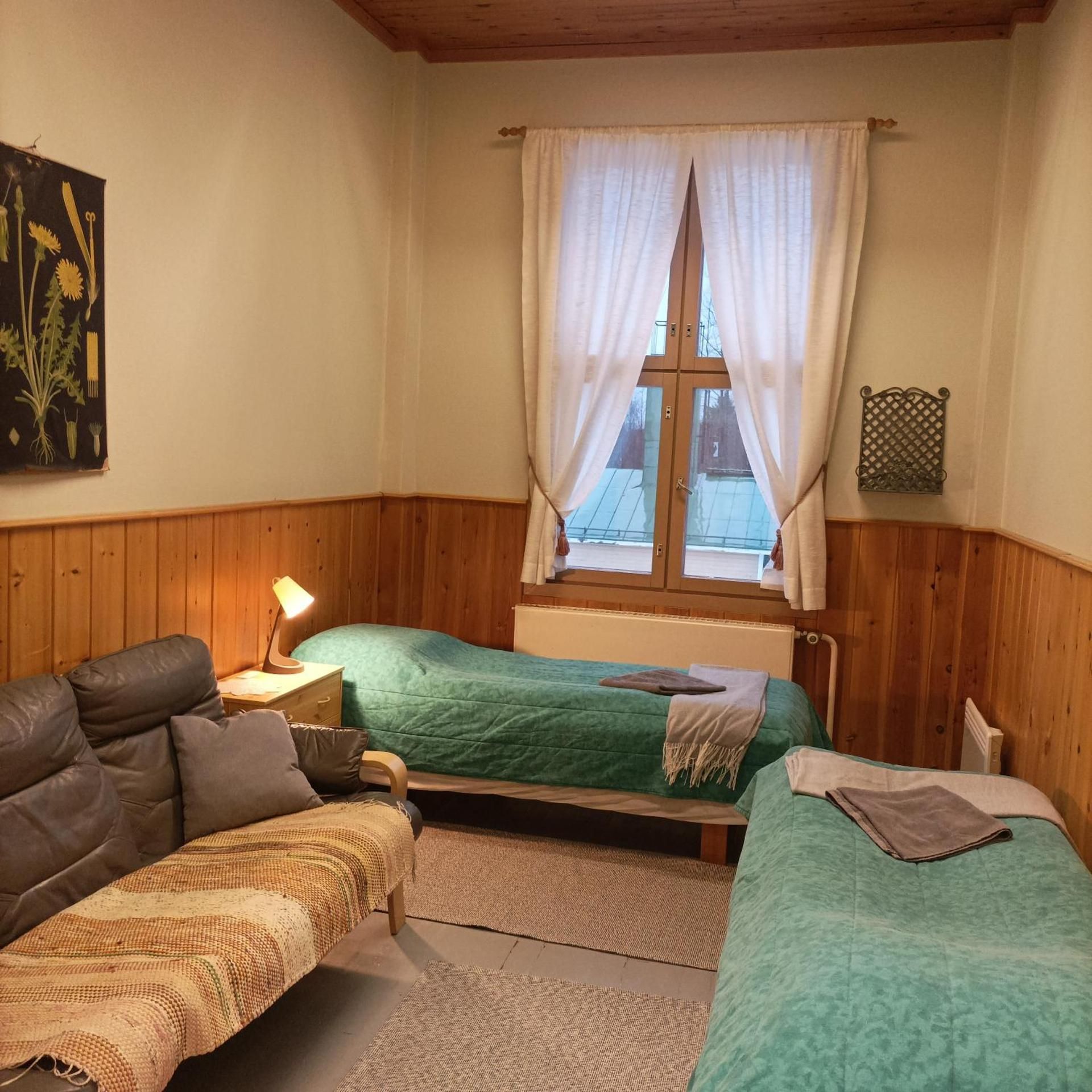 Standard Double Room with Shared Bathroom