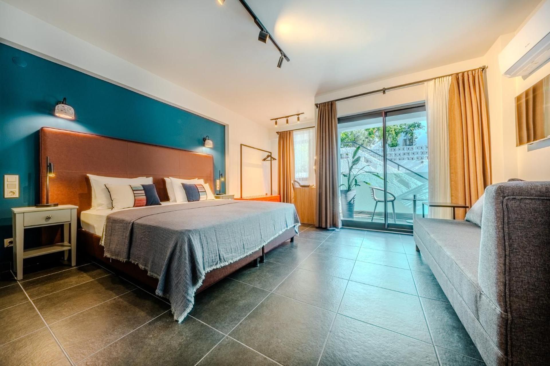 Suite with Balcony