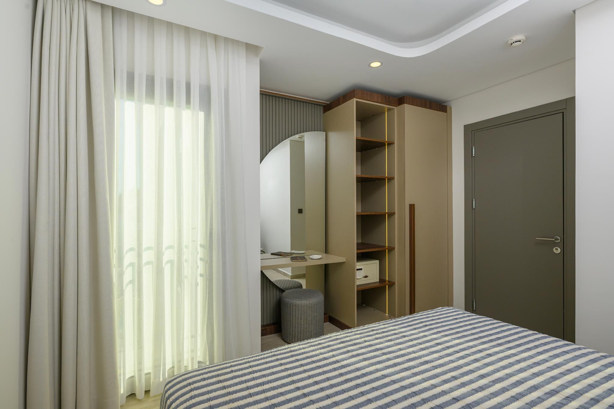 1 Bedroom 1 Bathroom